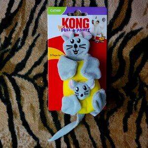 Kong Cat Pull A Parts Mouse w/ Catnip